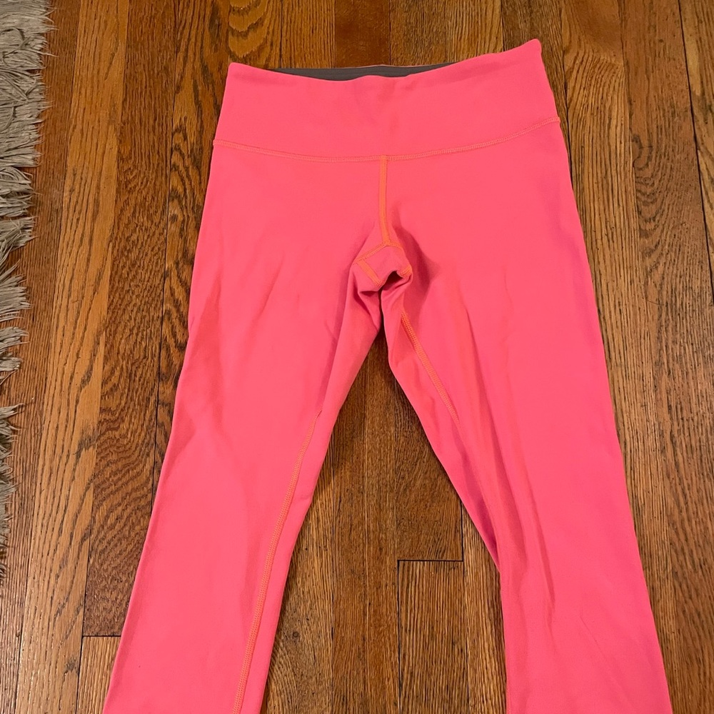 Lululemon Wunder Train Crop Leggings